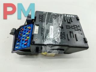 блок предохранителей Renault Scenic 1 поколение 1998, 2.0 л., бензин, АКПП, зелёный, минивэн, 7703297930