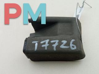 заглушка Volkswagen Transporter T4 1996, 2.4 л., дизель, МКПП, красный, микроавтобус, 701843884A