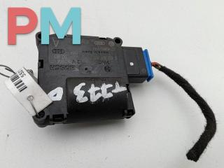моторчик заслонки печки Audi A6 4F/C6 2004, 2.4 л., бензин, МКПП, чёрный, седан, 4F0820511A
