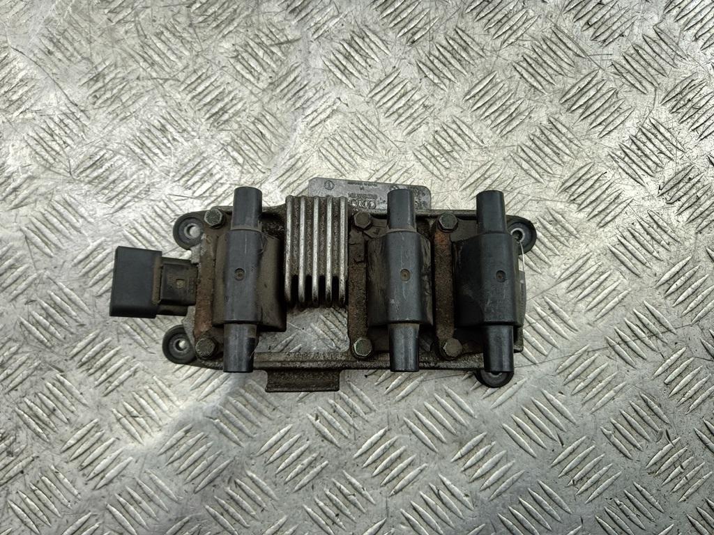 катушка зажигания Audi A6 C5 1998, 2.4 л., бензин, МКПП, серый, универсал, 078905104