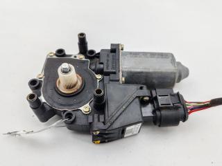 моторчик стеклоподъемника задний правый Audi A6 4B/C5 1998, 2.4 л., бензин, МКПП, серый, универсал, 0536001402