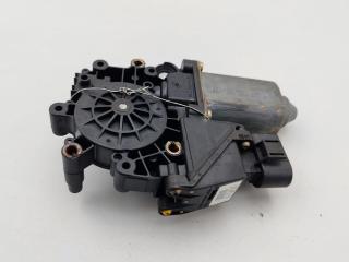 моторчик стеклоподъемника задний правый Audi A6 4B/C5 1998, 2.4 л., бензин, МКПП, серый, универсал