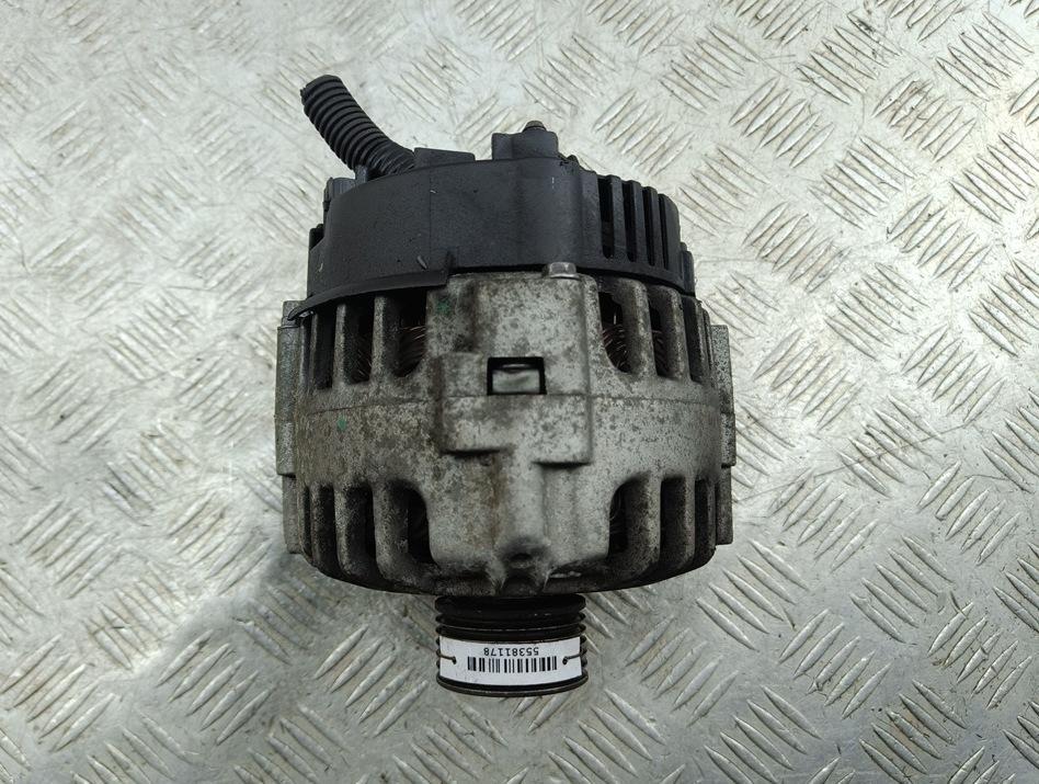 генератор Renault Laguna 2 поколение 2003, 2.0 л., бензин, МКПП, синий, универсал, 8200153710 - фото №1