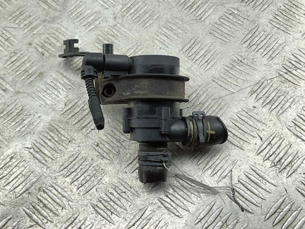 Насос водяной дополнительный Volkswagen Touran 2010, 1.4 л., бензин, 1K0121093AD