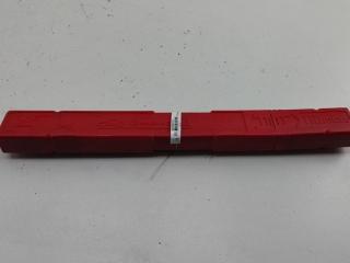 знак аварийной остановки Volkswagen Passat B6 2007, 1.8 л., бензин, МКПП, серый, универсал, 7L0860251