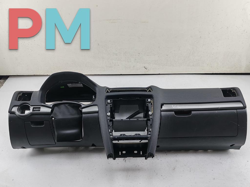 панель передняя салона (торпедо) Skoda Octavia mk2 (A5 1Z) 2006, 2.0 л., дизель, АКПП, зелёный, универсал - фото №1