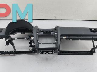 панель передняя салона (торпедо) Volkswagen Jetta 5 поколение 2008, 1.9 л., дизель, МКПП, серый, седан