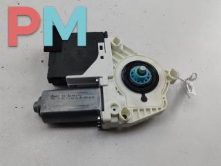 моторчик стеклоподъемника передний правый Volkswagen Passat B6 2007, 1.8 л., бензин, МКПП, серый, универсал, 1K0959702P