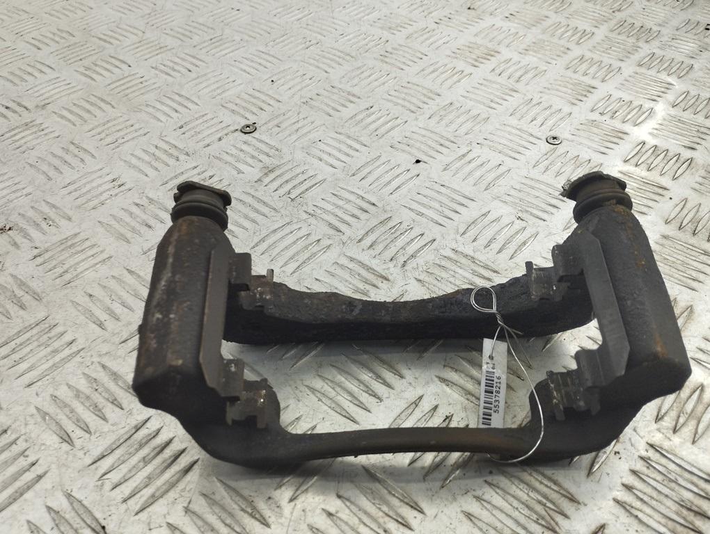 скоба суппорта Honda Pilot 2007, 3.5 л., бензин, АКПП, серый, внедорожник 5 дв.