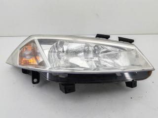фара правая Renault Megane 2 поколение 2004, 1.6 л., бензин, МКПП, чёрный, универсал, 20-A289R