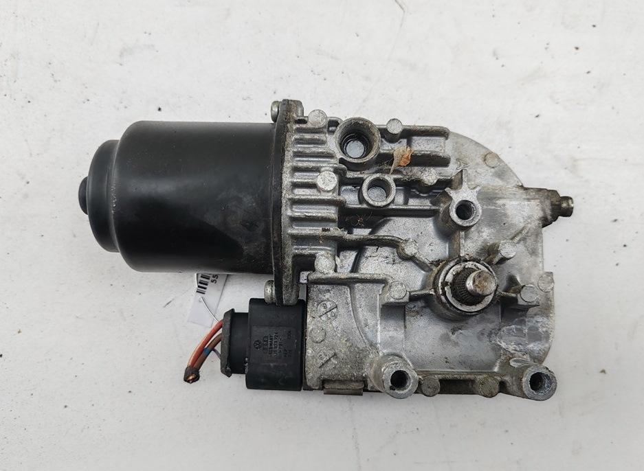моторчик передних стеклоочистителей (дворников) Volkswagen Passat B6 2007, 2.0 л., дизель, МКПП, серый, седан, 3C1955419A - фото №1