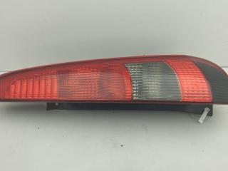фонарь задний правый Ford Fiesta 5 поколение 2004, 1.3 л., бензин, МКПП, серый, хетчбэк 5 дв.