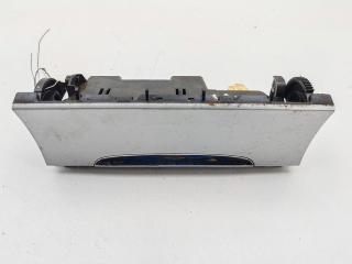 пепельница Volkswagen Passat B6 2008, 2.0 л., дизель, МКПП, синий, универсал, 3C0863284G