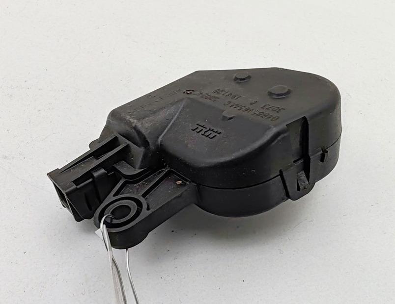 моторчик заслонки печки Chrysler Pacifica 2003, 3.5 л., бензин, АКПП, бежевый, внедорожник 5 дв., 04885465AA