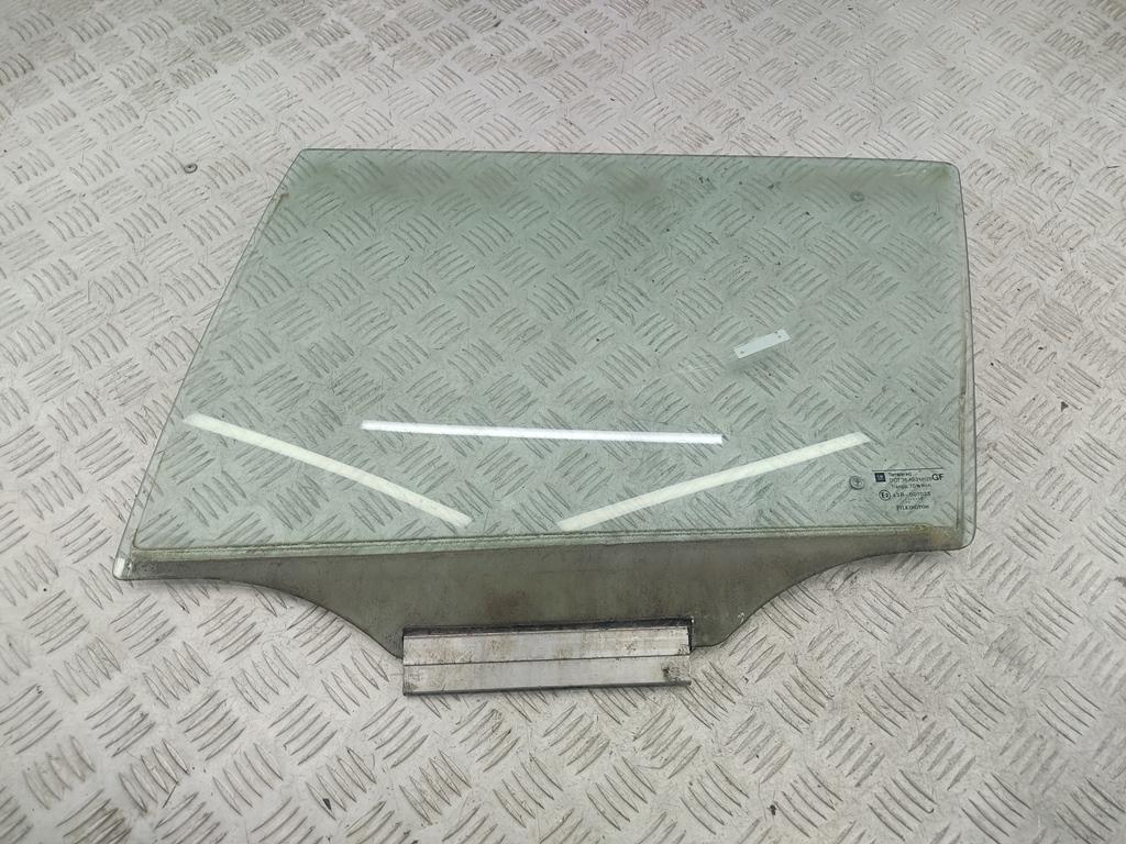 стекло двери задней левой Opel Astra G 2002, 2.0 л., дизель, МКПП, чёрный, универсал
