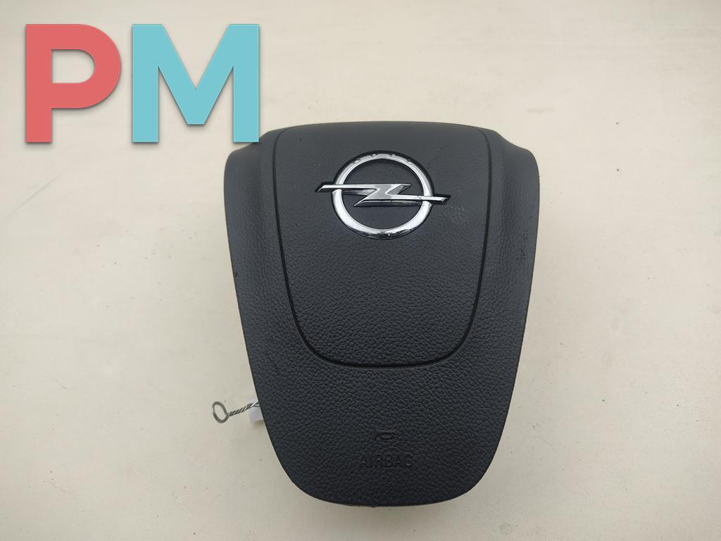 подушка безопасности водителя Opel Insignia 1 поколение (A) 2009, 2.0 л., дизель, МКПП, чёрный, универсал, 13270401 - фото №1