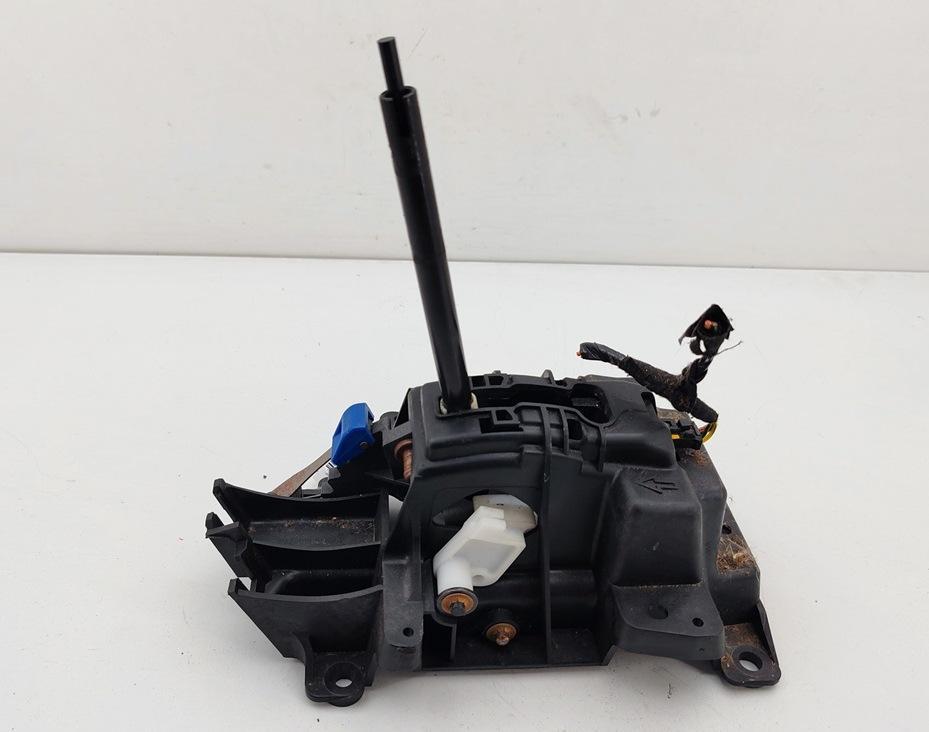 кулиса Chrysler Pacifica 2003, 3.5 л., бензин, АКПП, бежевый, внедорожник 5 дв., 05310000AC