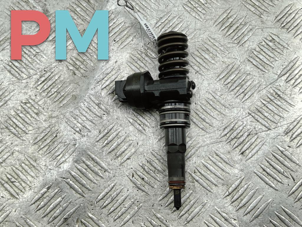 форсунка Volkswagen Touran 1 поколение 2004, 1.9 л., дизель, АКПП, серый, минивэн, 038130073AG, 0414720215 - фото №1