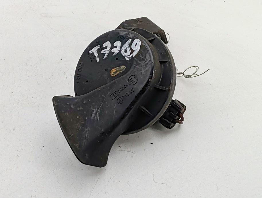 сигнал (клаксон) Opel Zafira A 2004, 2.2 л., бензин, АКПП, чёрный, минивэн, 002924