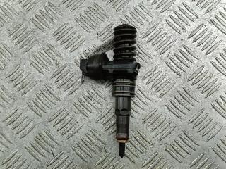 форсунка Volkswagen Touareg 1 поколение 2005, 2.5 л., дизель, АКПП, чёрный, внедорожник 5 дв., 07Z130073F, 0414720210