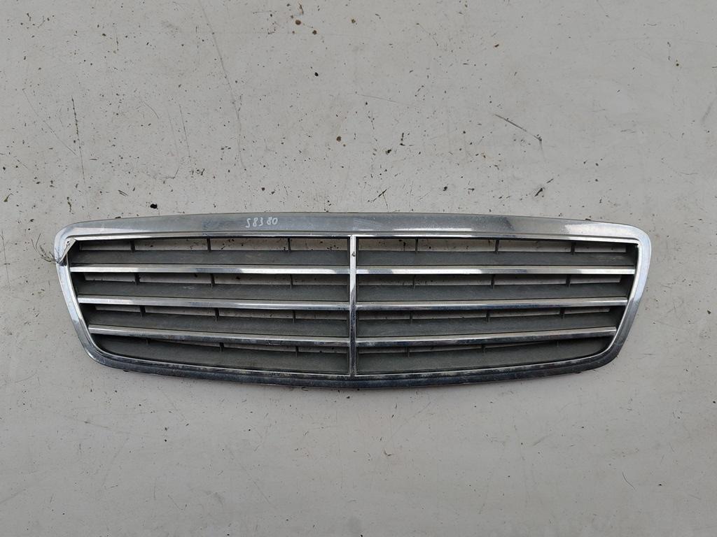 решетка радиатора Mercedes-Benz C W203 2005, серый, универсал, 2038800123