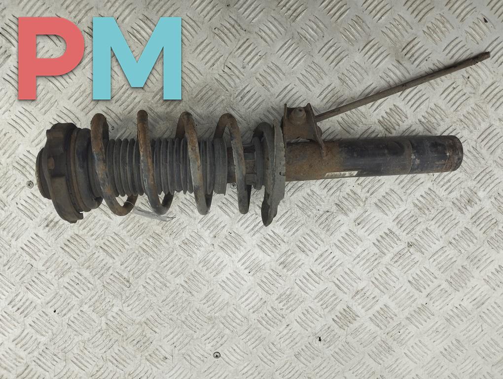 стойка передняя Volkswagen Passat B6 2005, 2.0 л., дизель, МКПП, серый, универсал, 3C0413031 - фото №1