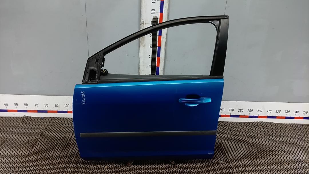 дверь передняя левая Ford Focus 2 поколение 2006, 1.6 л., бензин, МКПП, хетчбэк 5 дв. - фото №1