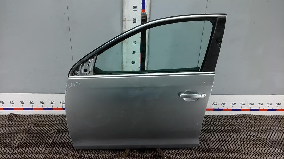 дверь передняя левая Volkswagen Jetta 5 поколение 2006, 1.9 л., бензин, МКПП, седан - фото №1