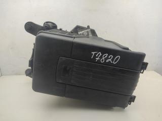 Кожух аккумулятора (короб АКБ) Volkswagen Passat B6 2009, 1.8 л., бензин, МКПП, чёрный, универсал, 3C0915335