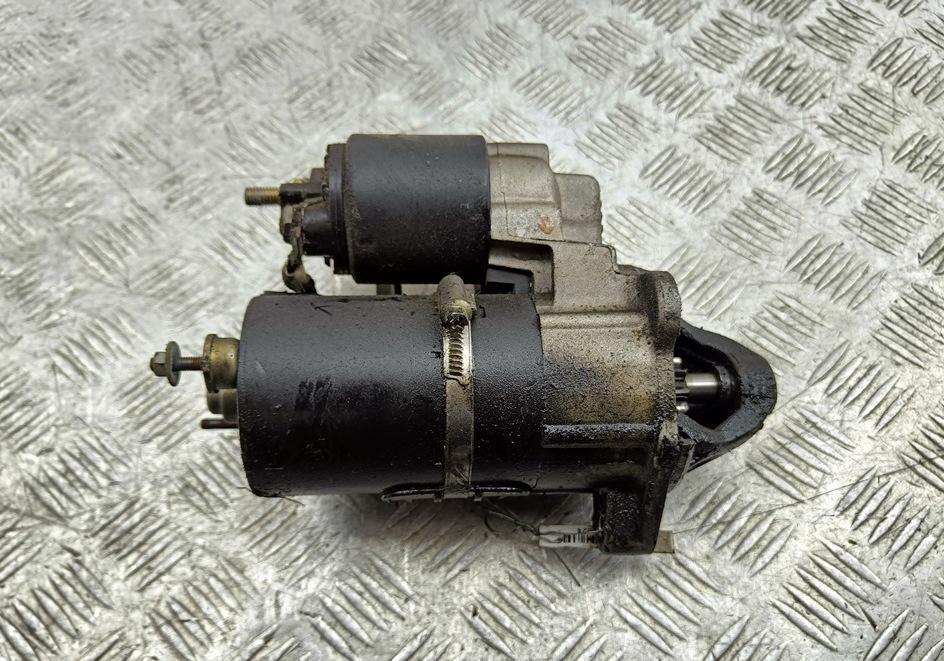 стартер Audi A4 B6 2002, 2.0 л., бензин, МКПП, серый, универсал, 06B911023, 0001107073