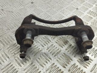 скоба суппорта Chevrolet Captiva 1 поколение 2010, 2.0 л., дизель, МКПП, чёрный, внедорожник 5 дв.