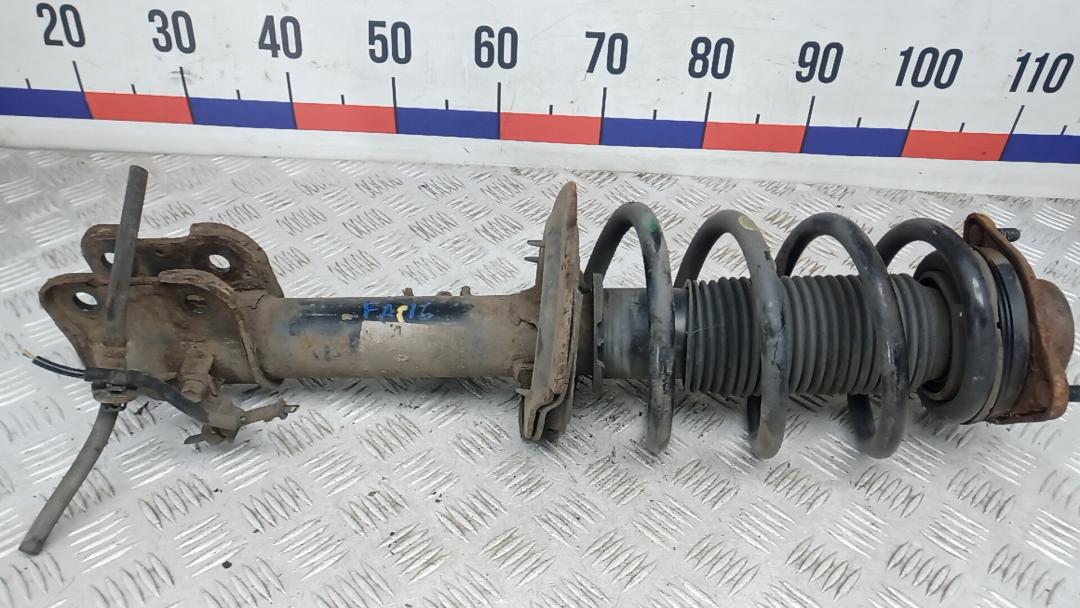 Стойка Kia Sorento 2013, 2.2 л., дизель, МКПП, внедорожник 5 дв.