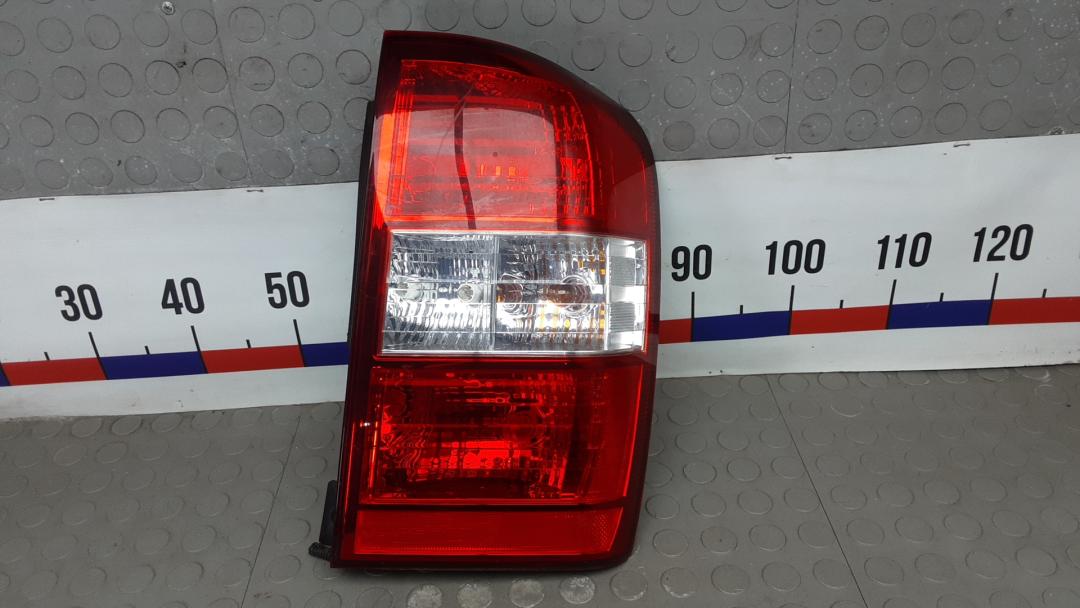 фонарь задний правый Kia Carnival VQ 2008, 2.9 л., дизель, АКПП, минивэн - фото №1
