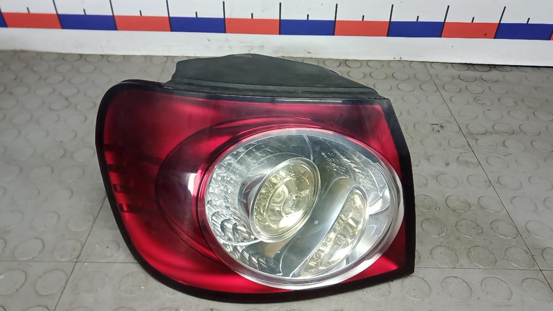 фонарь задний левый Volkswagen Golf Plus 2 поколение 2009, 1.9 л., дизель, МКПП, хетчбэк 5 дв. - фото №1