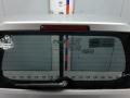 крышка багажника Suzuki Grand Vitara 2 поколение [2-й рестайлинг] 2013, 2.4 л., бензин, МКПП, внедорожник 5 дв. - фото №3