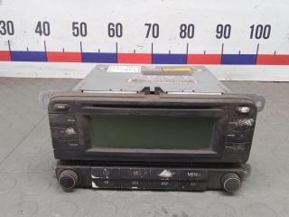 магнитола Volkswagen Touran 1 поколение 2003, 1.6 л., бензин, МКПП, минивэн, 1K0035186D