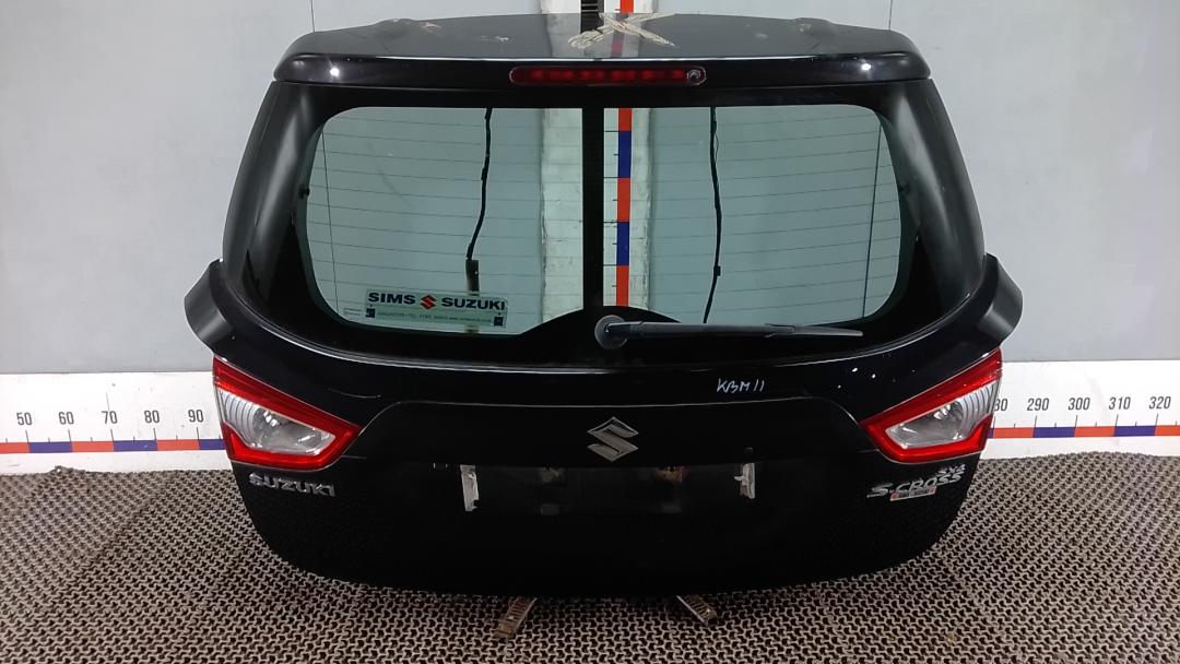 крышка багажника Suzuki SX4 2 поколение 2013, 1.6 л., бензин, АКПП, хетчбэк 5 дв. - фото №1