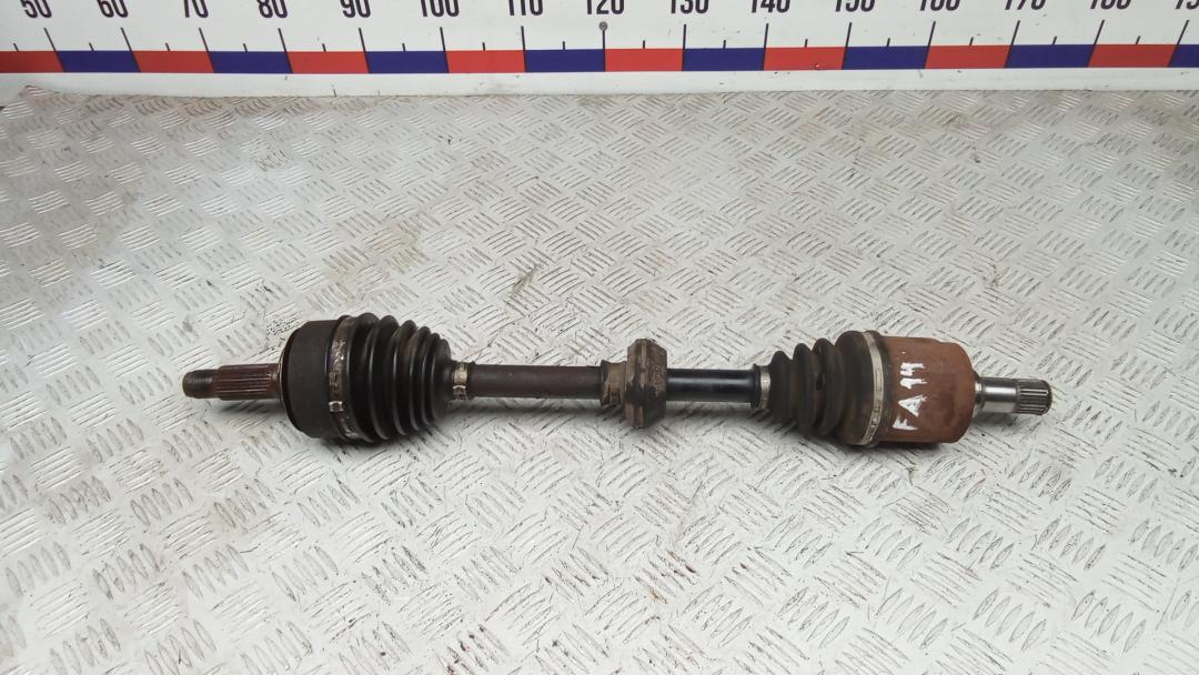 полуось передняя левая (приводной вал, ШРУС) Honda CR-V 3 поколение 2006, 2.0 л., бензин, МКПП, внедорожник 5 дв. - фото №1