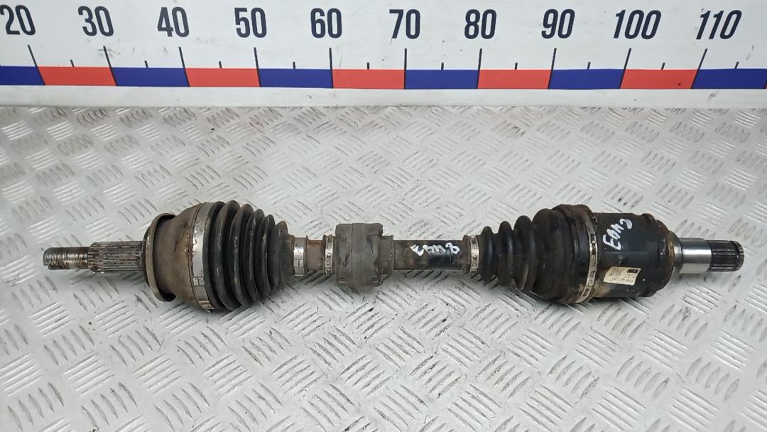 полуось передняя левая (приводной вал, ШРУС) Toyota RAV4 4 поколение (CA40) 2014, 2.0 л., дизель, МКПП, внедорожник 5 дв. - фото №1