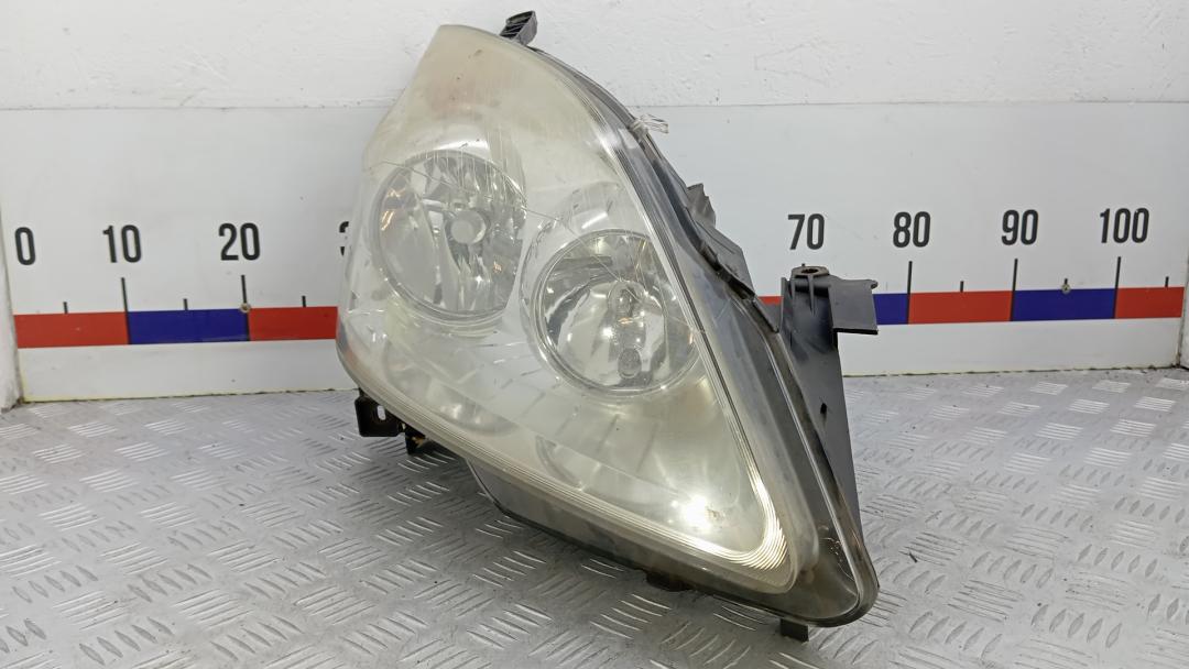 фара правая Opel Zafira 2010, 1.9 л., дизель, МКПП, минивэн