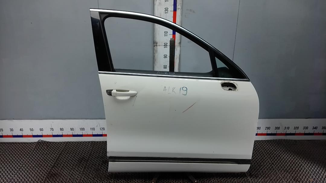 дверь передняя правая Volkswagen Touareg 2 поколение 2011, 3.0 л., V6 TDI, дизель, АКПП, внедорожник 5 дв. - фото №1