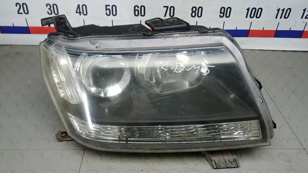 фара правая Suzuki Grand Vitara 2013, 2.4 л., бензин, МКПП, внедорожник 5 дв.