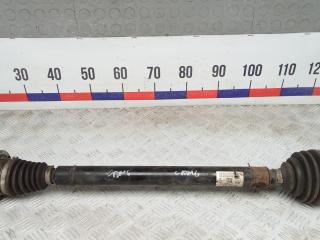 полуось передняя правая (приводной вал, ШРУС) Volkswagen Passat B8 2015, 2.0 л., TDi, дизель, МКПП, универсал