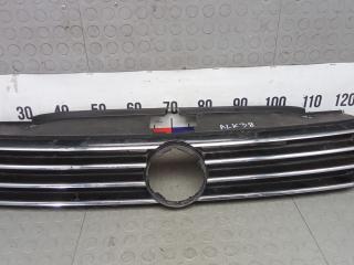 решетка радиатора Volkswagen Passat B8 2016, 1.6 л., дизель, МКПП, универсал