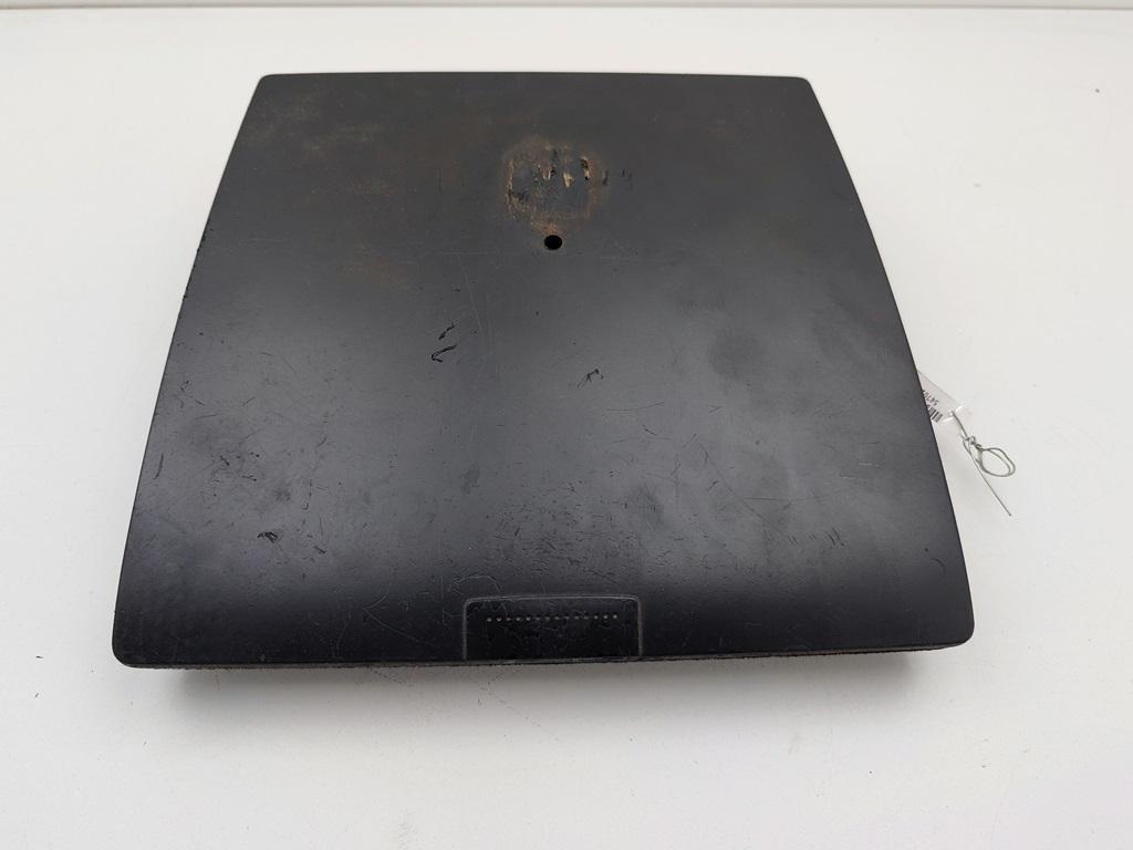 бардачок SEAT Alhambra 2001, 1.9 л., дизель, МКПП, чёрный, минивэн, 7M3857919A