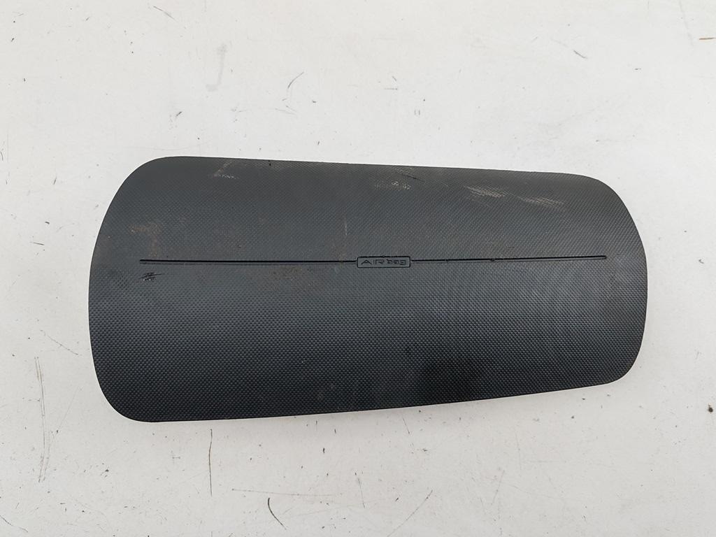 подушка безопасности пассажира Fiat Fiorino / Qubo 2009, 1.4 л., бензин, МКПП, белый, фургон - фото №1