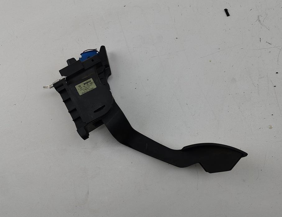 педаль Fiat Fiorino / Qubo 2009, 1.4 л., бензин, МКПП, белый, фургон, 51801577