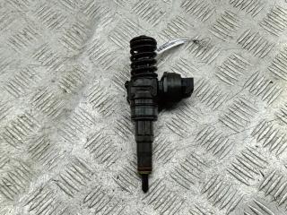 форсунка Volkswagen Passat B6 2007, 2.0 л., дизель, МКПП, серый, седан, 038130073BQ, 0414720312