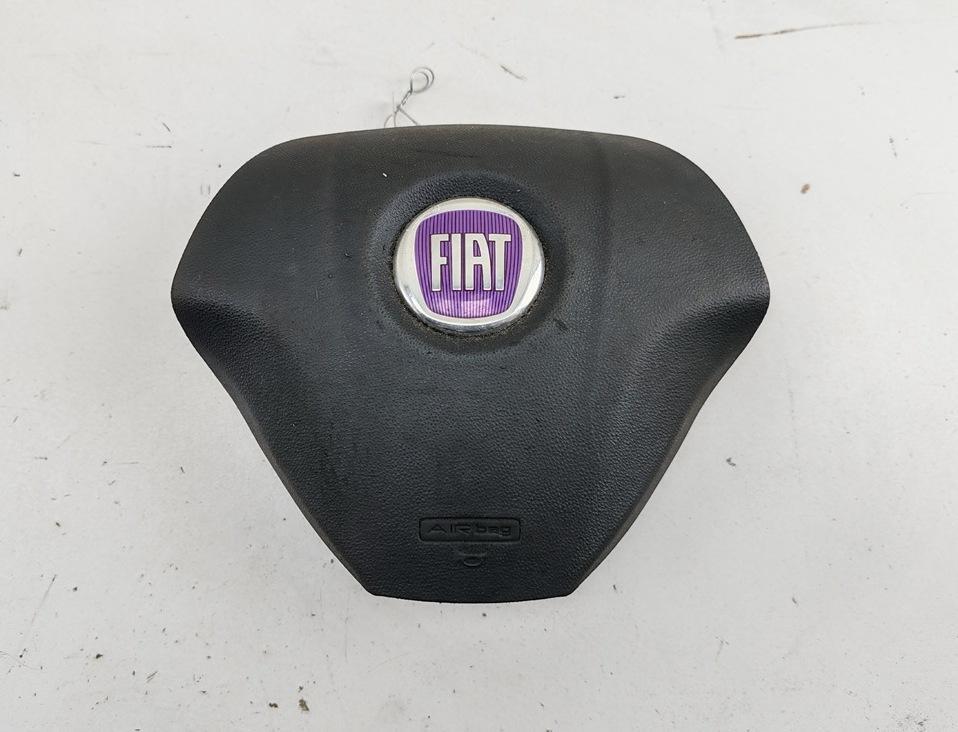 подушка безопасности водителя Fiat Bravo 2 поколение 2007, 1.4 л., бензин, МКПП, серый, хетчбэк 5 дв., 07354615250 - фото №1