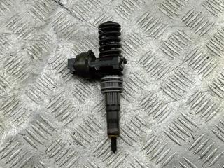 форсунка Volkswagen Passat B6 2007, 2.0 л., дизель, МКПП, серый, седан, 038130073BQ, 0414720312